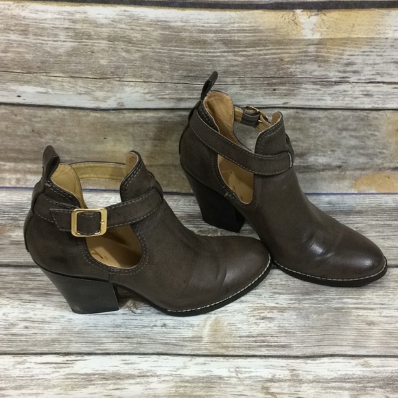 Mia Shoes - MIA cutout booties